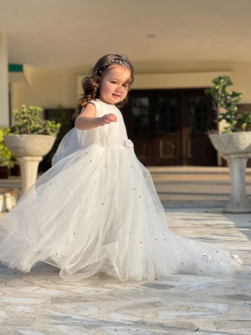 White Pearl Gown ezdockpk